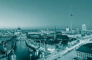 Bild von Berlin mit Spree und Fernsehturm